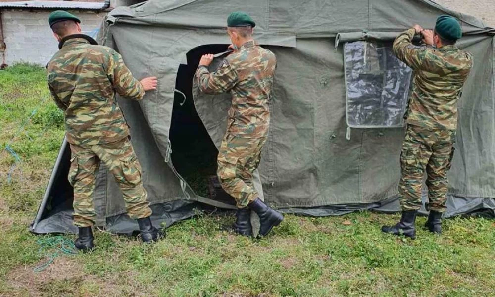 Η συνδρομή των Ενόπλων Δυνάμεων στους σεισμόπληκους της Θεσσαλίας